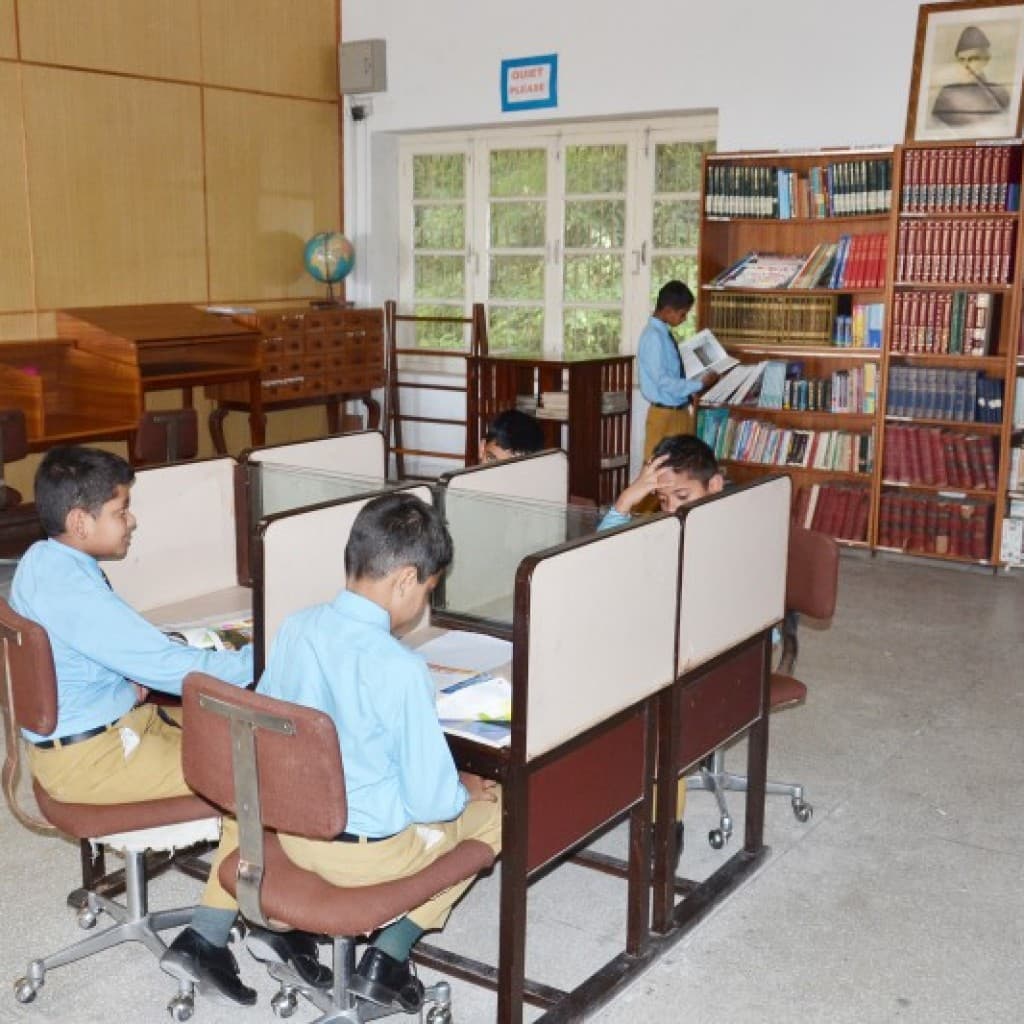 Munir Library, Preparatory School